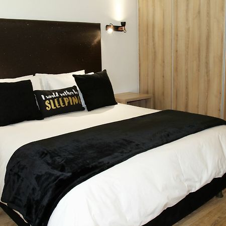 205 นิว คัมเบอร์แลนด์ Hotel เคปทาวน์ ภายนอก รูปภาพ